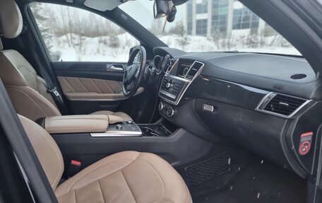 Mercedes-Benz GL-Класс, 2015 год, 3 500 000 рублей, 12 фотография