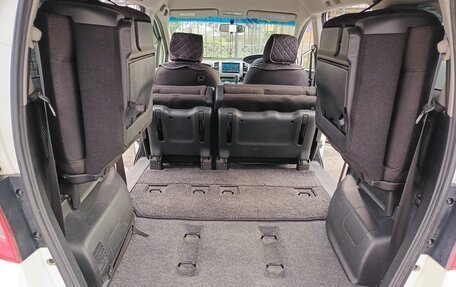 Honda Freed I, 2011 год, 1 100 000 рублей, 14 фотография