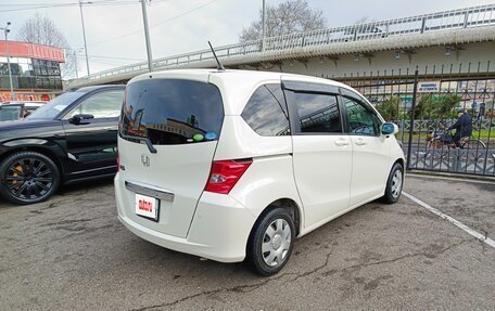 Honda Freed I, 2011 год, 1 100 000 рублей, 19 фотография