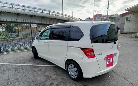 Honda Freed I, 2011 год, 1 100 000 рублей, 20 фотография