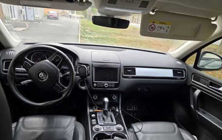 Volkswagen Touareg III, 2017 год, 3 500 000 рублей, 21 фотография