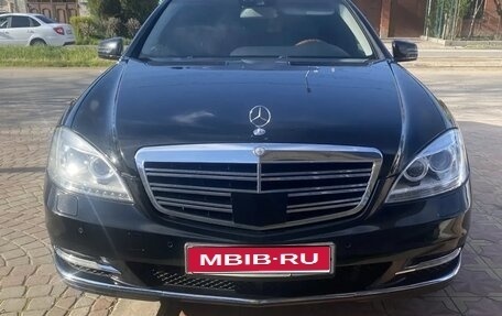 Mercedes-Benz S-Класс, 2010 год, 14 000 000 рублей, 1 фотография