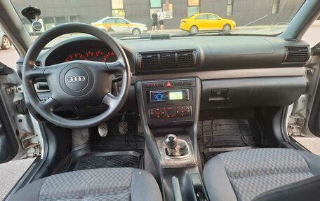 Audi A4, 1999 год, 320 000 рублей, 16 фотография
