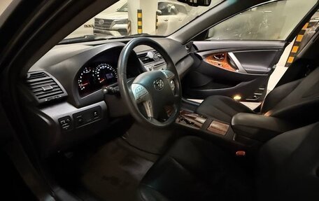 Toyota Camry, 2011 год, 1 800 000 рублей, 8 фотография