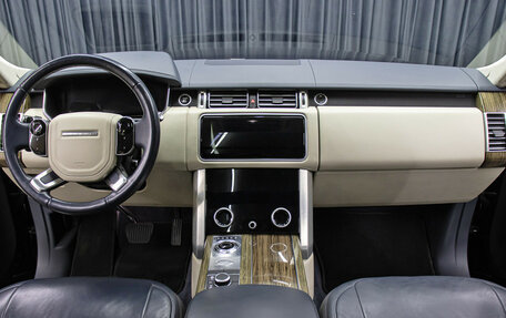 Land Rover Range Rover IV рестайлинг, 2018 год, 7 998 000 рублей, 14 фотография