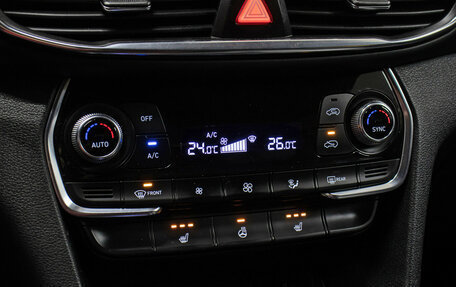 Hyundai Santa Fe IV, 2018 год, 2 698 000 рублей, 5 фотография