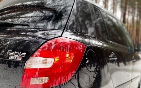 Skoda Fabia II, 2009 год, 680 000 рублей, 4 фотография