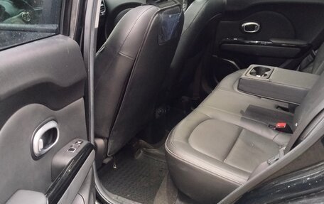 KIA Soul II рестайлинг, 2018 год, 1 650 000 рублей, 13 фотография