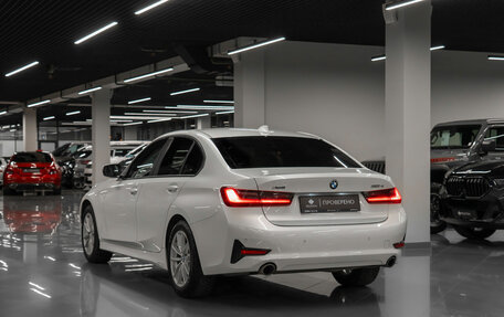 BMW 3 серия, 2019 год, 3 950 000 рублей, 4 фотография