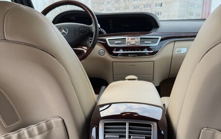 Mercedes-Benz S-Класс, 2010 год, 2 400 000 рублей, 33 фотография