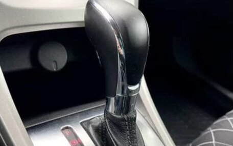 Opel Astra J, 2011 год, 600 000 рублей, 2 фотография