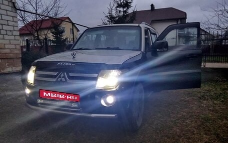 Mitsubishi Pajero IV, 2008 год, 1 100 000 рублей, 11 фотография