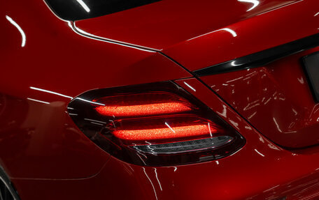 Mercedes-Benz E-Класс, 2016 год, 4 050 000 рублей, 29 фотография