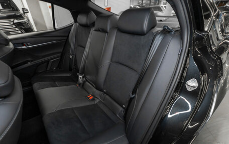 Toyota Camry, 2025 год, 4 500 000 рублей, 17 фотография