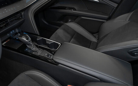 Toyota Camry, 2025 год, 4 500 000 рублей, 23 фотография
