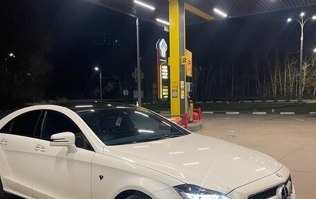 Mercedes-Benz CLS, 2013 год, 2 600 000 рублей, 17 фотография