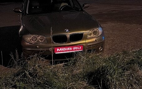 BMW 1 серия, 2006 год, 570 000 рублей, 1 фотография