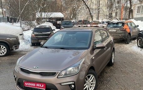 KIA Rio IV, 2019 год, 1 050 000 рублей, 1 фотография