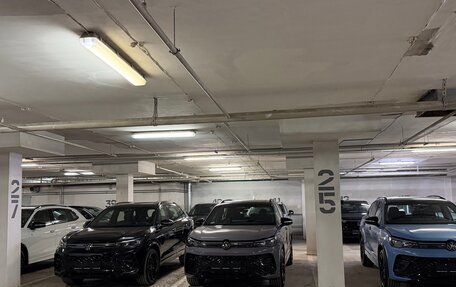 Volkswagen Tiguan, 2025 год, 4 800 000 рублей, 1 фотография