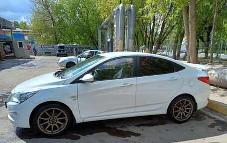 Hyundai Solaris II рестайлинг, 2014 год, 750 000 рублей, 1 фотография