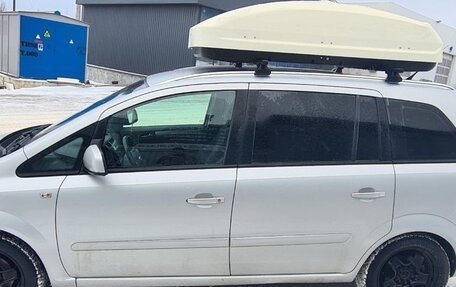 Opel Zafira C рестайлинг, 2013 год, 1 150 000 рублей, 3 фотография