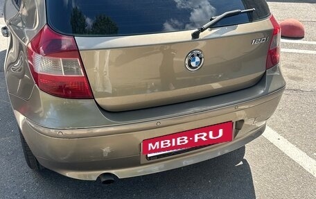 BMW 1 серия, 2006 год, 570 000 рублей, 3 фотография