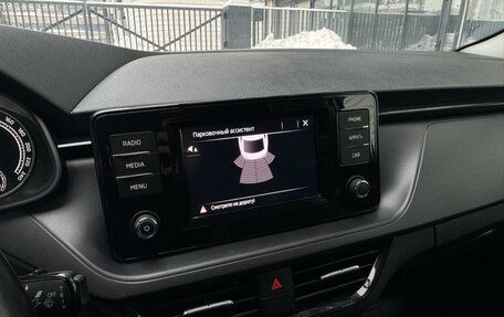 Skoda Rapid II, 2021 год, 1 400 000 рублей, 21 фотография