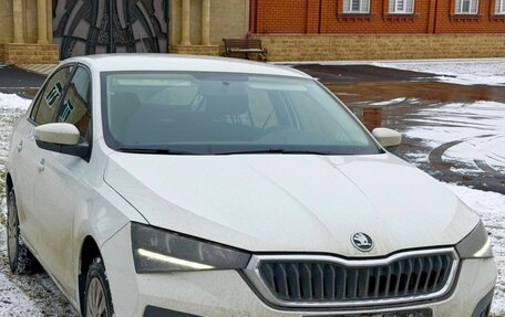 Skoda Rapid II, 2021 год, 995 000 рублей, 2 фотография