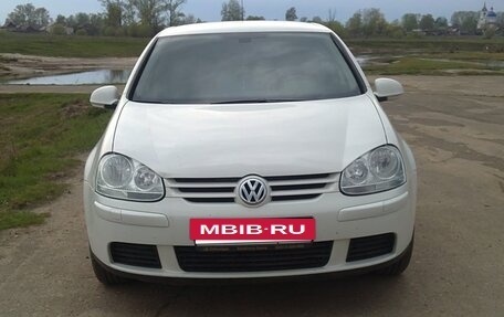 Volkswagen Golf V, 2008 год, 750 000 рублей, 2 фотография
