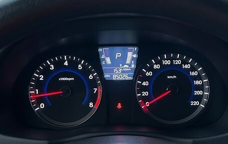 Hyundai Solaris II рестайлинг, 2011 год, 1 050 000 рублей, 3 фотография