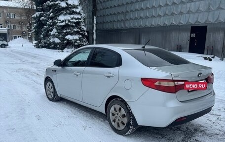 KIA Rio III рестайлинг, 2013 год, 790 000 рублей, 3 фотография