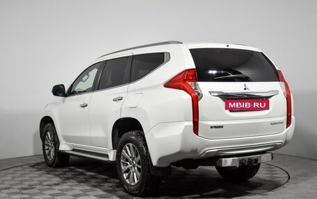 Mitsubishi Pajero Sport III рестайлинг, 2019 год, 2 639 000 рублей, 7 фотография