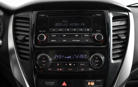 Mitsubishi Pajero Sport III рестайлинг, 2019 год, 2 639 000 рублей, 20 фотография