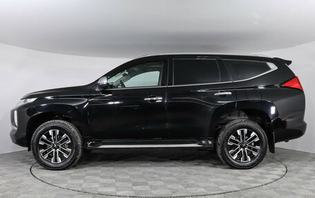 Mitsubishi Montero Sport, 2023 год, 4 777 000 рублей, 8 фотография