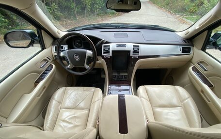 Cadillac Escalade III, 2007 год, 1 500 000 рублей, 14 фотография