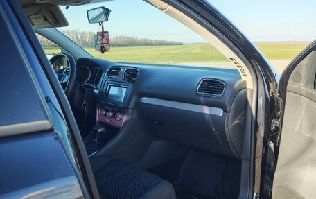 Volkswagen Golf VI, 2010 год, 725 000 рублей, 10 фотография