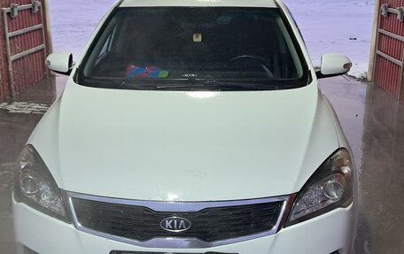 KIA cee'd I рестайлинг, 2010 год, 800 000 рублей, 8 фотография