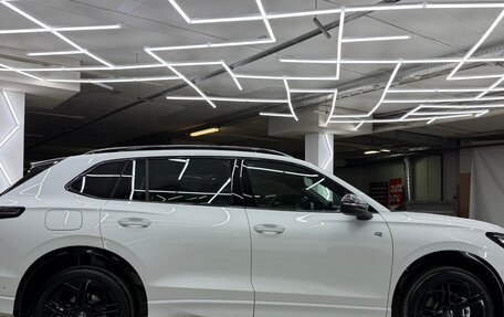 Volkswagen Tiguan, 2025 год, 4 800 000 рублей, 9 фотография