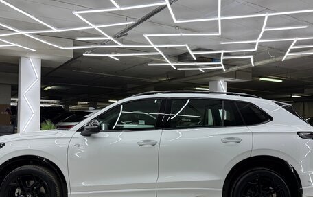 Volkswagen Tiguan, 2025 год, 4 800 000 рублей, 13 фотография