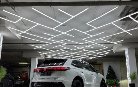 Volkswagen Tiguan, 2025 год, 4 800 000 рублей, 5 фотография