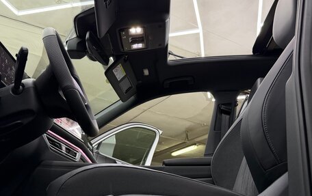 Volkswagen Tiguan, 2025 год, 4 800 000 рублей, 22 фотография