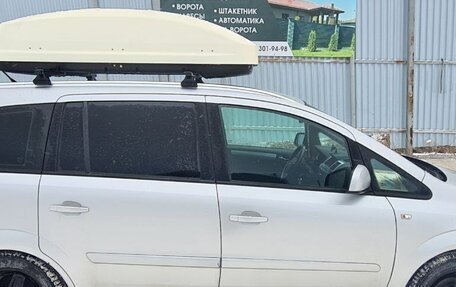 Opel Zafira C рестайлинг, 2013 год, 1 100 000 рублей, 2 фотография