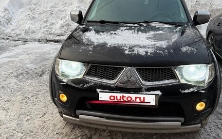 Mitsubishi L200 IV рестайлинг, 2012 год, 1 650 000 рублей, 3 фотография