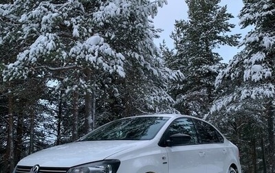 Volkswagen Polo VI (EU Market), 2013 год, 825 000 рублей, 1 фотография