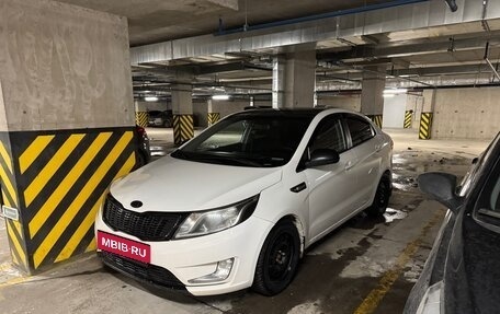 KIA Rio III рестайлинг, 2013 год, 700 000 рублей, 1 фотография