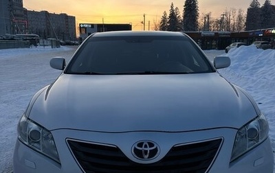 Toyota Camry, 2008 год, 950 000 рублей, 1 фотография