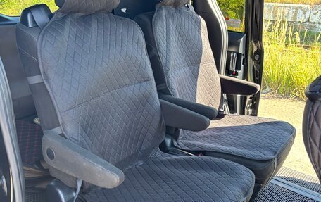 Toyota Voxy III, 2017 год, 1 930 000 рублей, 11 фотография