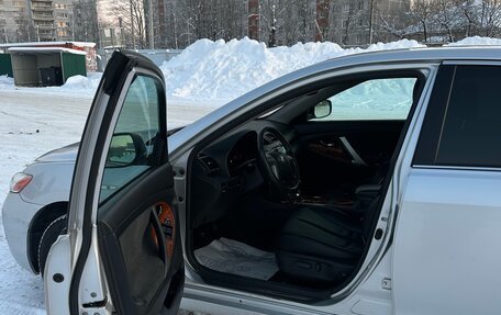 Toyota Camry, 2008 год, 950 000 рублей, 4 фотография