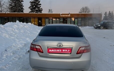 Toyota Camry, 2008 год, 950 000 рублей, 3 фотография