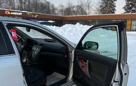 Toyota Camry, 2008 год, 950 000 рублей, 5 фотография